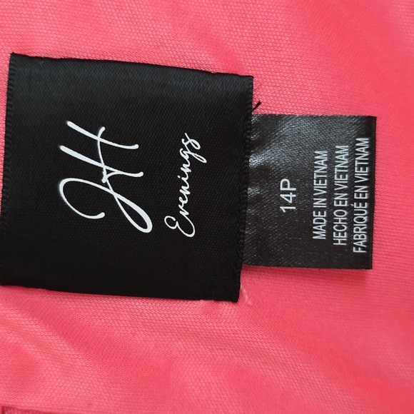JH EVENING BRAND WOMEN'S PETITE CORAL SLEEVELESS DRESS SIZE 14P - Picture 9 of 16